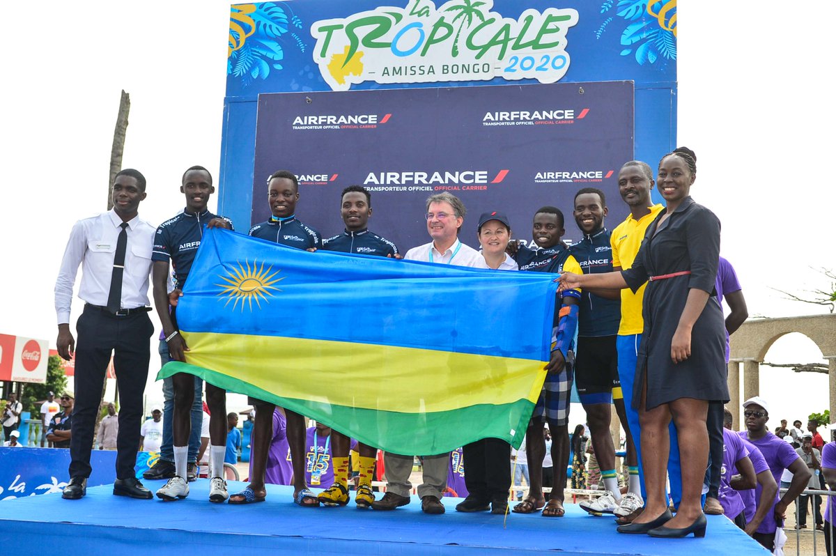 CjmpAfrica's tweet photo. Etape 7 #TAB2020 @tropicale2020 Photos podium teams classement #Rwanda https://t.co/yL4HLjaUbN