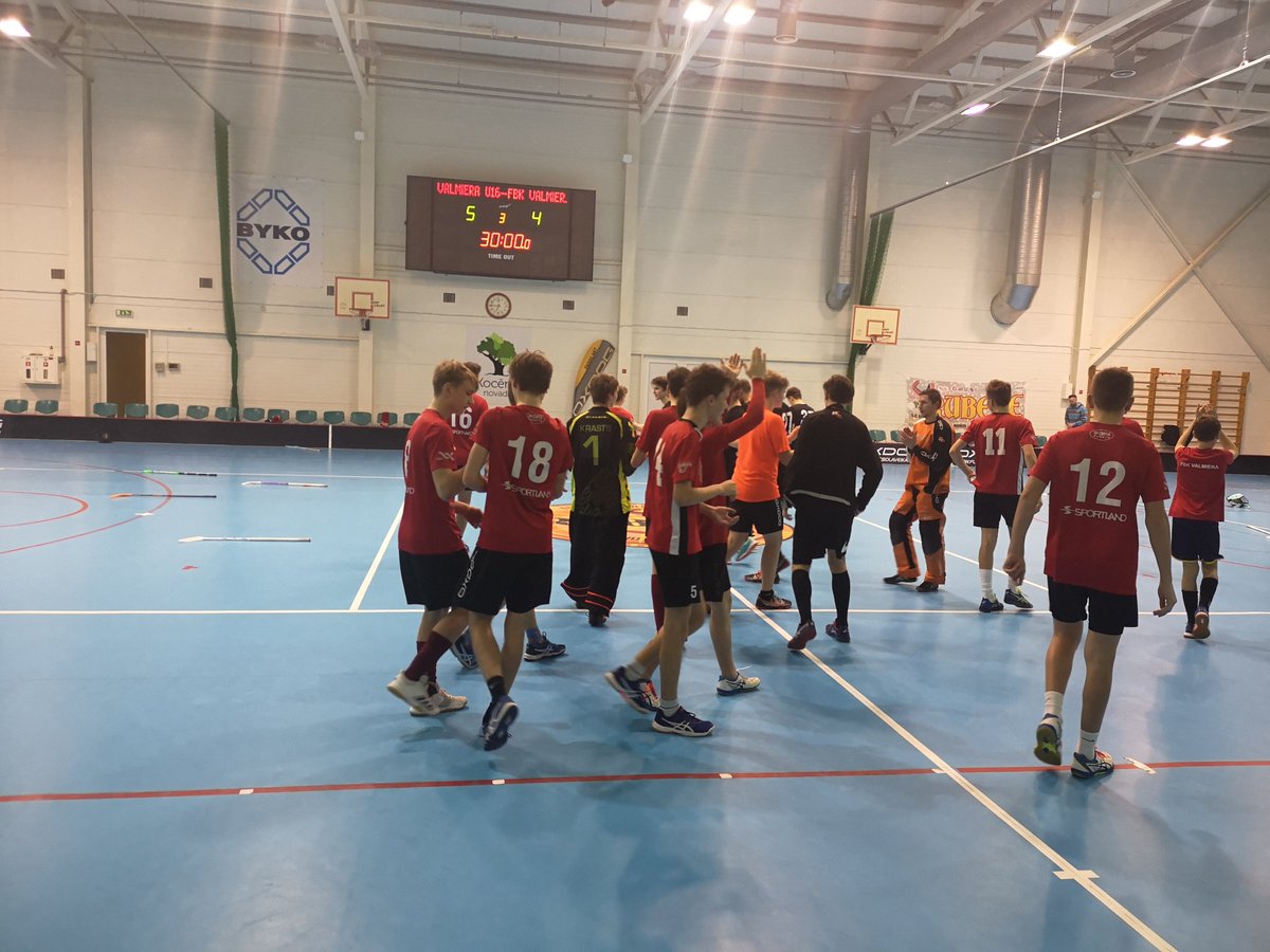 Valmiera/ BSS U16 pašas spēles beigās izrauj uzvaru pret FBK Valmiera 5:4