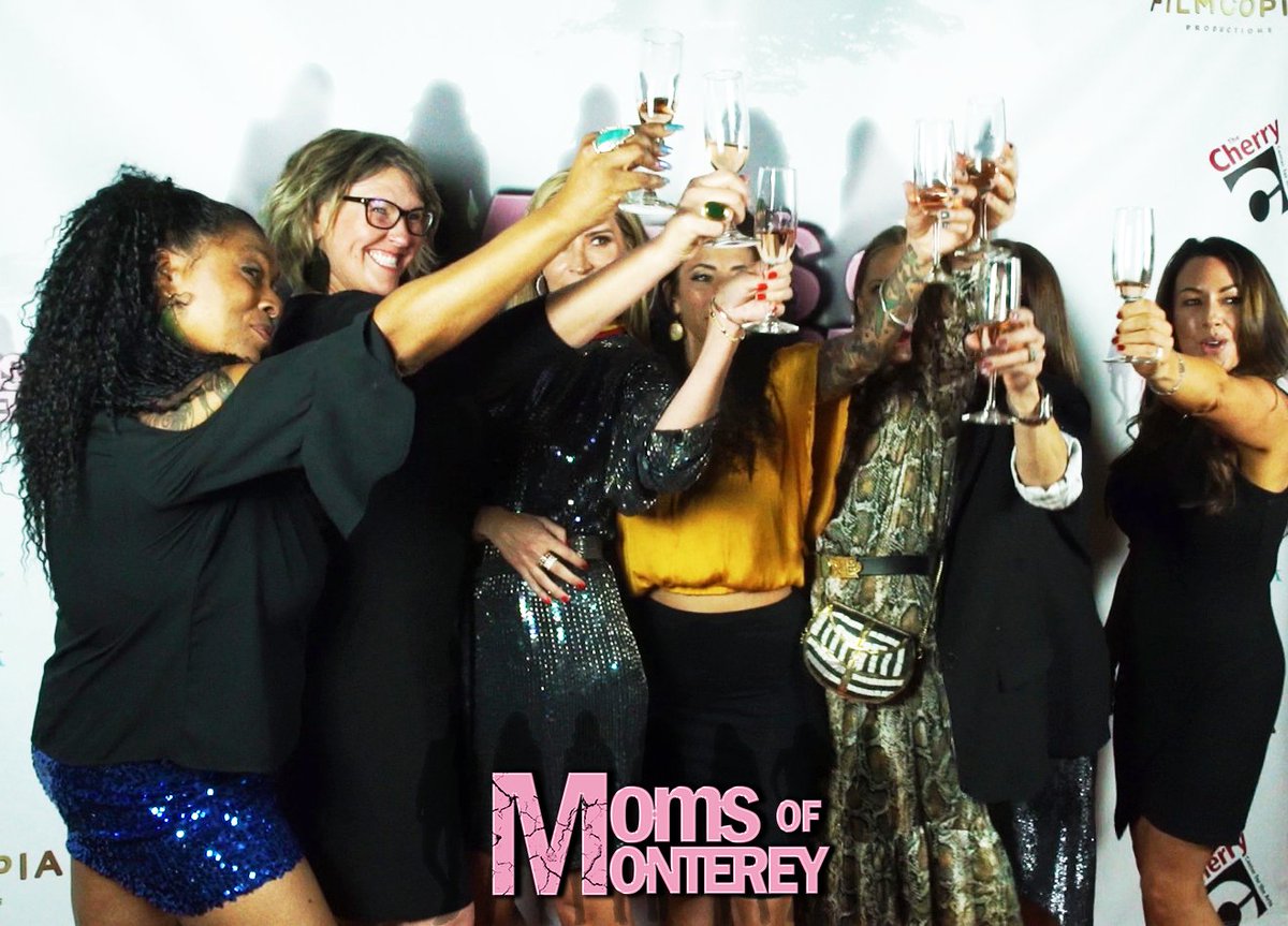 momsofmonterey's tweet photo. Cheers to it NOT being Monday quite yet!
Photo courtesy of Wendy Bluhm.
#momsofmonterey #moms #Monterey #tv #comingsoon #filmcopia #womensupportingwomen #truestory #raw #momlife #unscripted #docuseries #carlcherry #supportthearts #Sunday #Sundayfunday https://t.co/ZaHgQrLiET