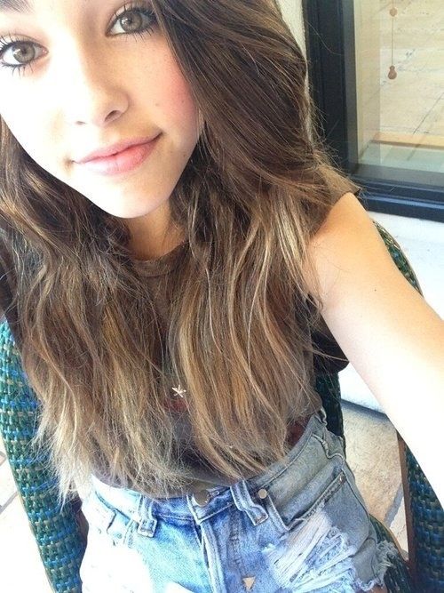 HannahReid2000's tweet photo. Looking for a #sugardaddy but can't seem to find one anywhere 😩 https://t.co/FaYkixyhaG
