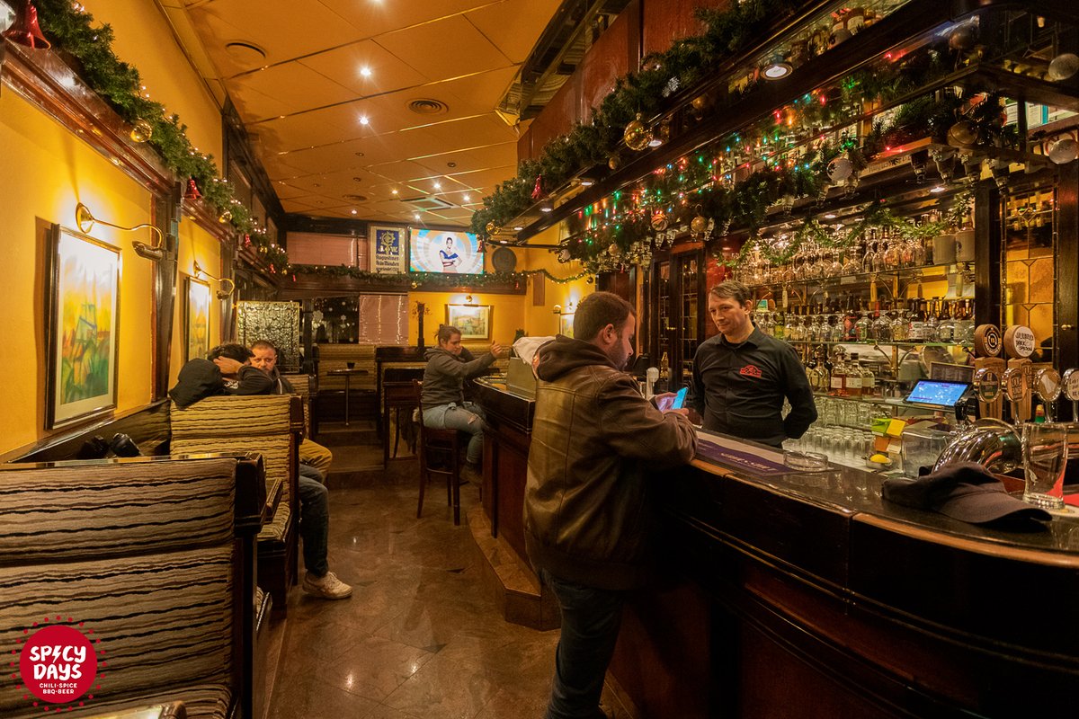 SpicyDaysZG's tweet photo. [CRAFT BEER LOKALI ZG 5/29]
🏠 LOKACIJA: Cafe Cajt @cafecajt 
🗺️ ADRESA: Vlaška 68
📍 BROJ TAPOVA: 4
🍾 BROJ BOCA: 80
💵 RANG CIJENA: 💲 $$ (1/3)
✔️ UNTAPPD: Ne
💳 KARTICE: Ne
❄️ HLADNA KOMORA: Da
🚬 DOZVOLJENO PUŠENJE: Da
Svih 29 lokacija u ZG: https://t.co/5Tc8LkdYdP https://t.co/GFtTfb3btE