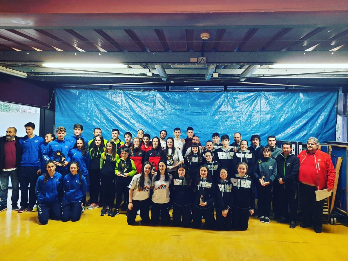 CBEstella's tweet photo. Damos por terminada esta competición #Ligavasca @CBEstella un gran aprendizaje para todos. Gracias a todos por participar y nos vemos el año que viene. #bádminton https://t.co/FOPIEaCM58