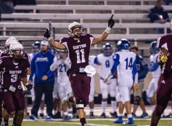 Jackson_A11en's tweet photo. I am extremely excited and blessed to announce my commitment to TAMUK Football 🐗💙💛 https://t.co/BPvVaveoQQ