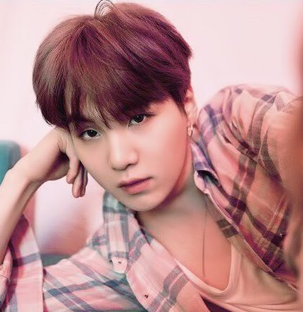 SugaChartData's tweet photo. #ThankYouYoongi is trending No. 18 Worldwide.

It’s been 7 years since Yoongi’s first ever tweet and ARMYs are showing him love and appreciation for Always working so hard. https://t.co/51dbYBuYIy