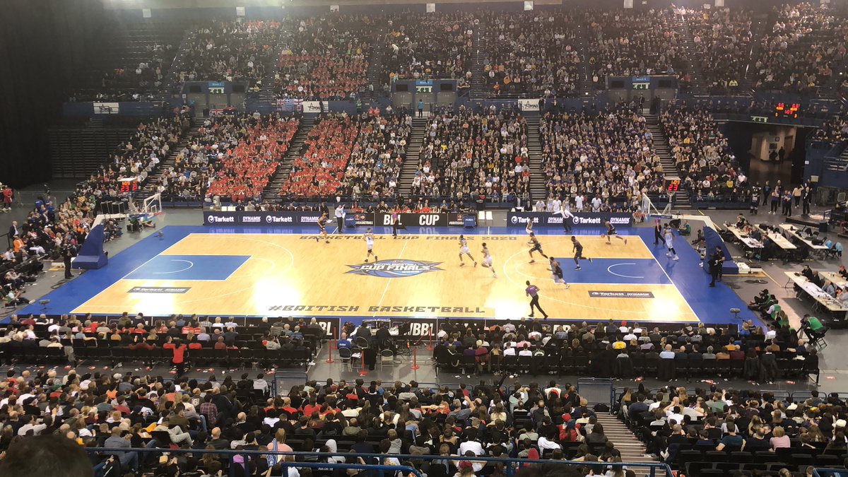 MrMorrisPE's tweet photo. 1 minute left! Come on @BBLWolves #bblcupfinal #britishbasket https://t.co/9UjrqOVfz7