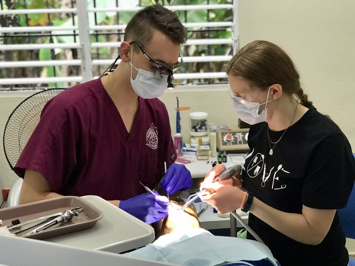 servidores_dr's tweet photo. Dental Team 2020 - Gracias!!! https://t.co/IgSsyC6fug