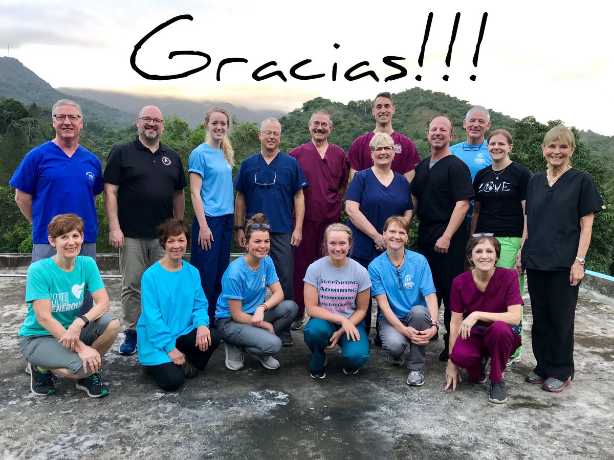 servidores_dr's tweet photo. Dental Team 2020 - Gracias!!! https://t.co/IgSsyC6fug