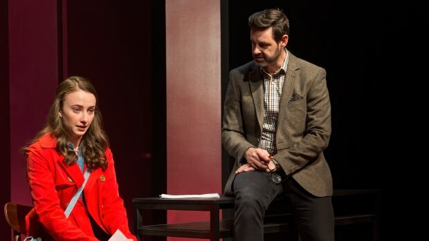 Hannah Moscovitch and the two actors dig into her new play Sexual Misconduct of the Middle Classes on <a href="/CBCSunday/">The Sunday Magazine</a>: bit.ly/2GnCRDj  .<a href="/moscotweets/">Hannah Moscovitch</a>  #MeToo #cdntheatre