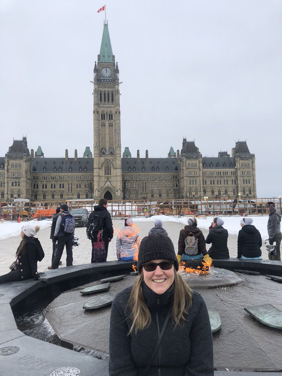 Amber Hannigan tweet media