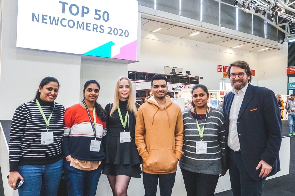 NewEurCollege's tweet photo. An inspiring day at @ispo where our Chancellor, Sascha Liebhardt, had the honor of hosting the #ISPOBrandnew awards #munich #ispo2020 #sportsindustry https://t.co/HZqGTQUtBt