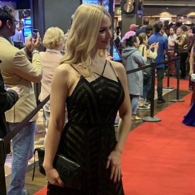 Sarah Vandella on Twitter: "#NewProfilePic…