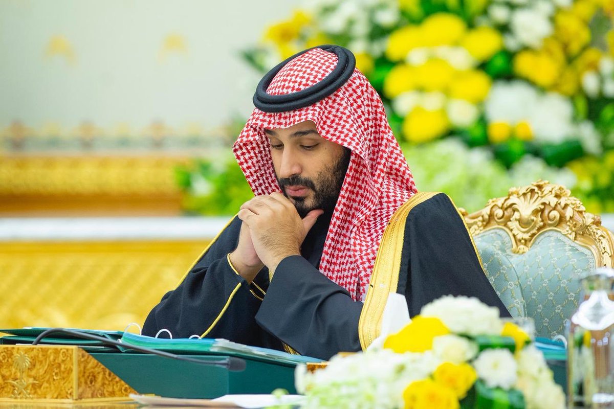 pKrapLwcbc8XP26's tweet photo. لعيون ابو سلمان خلو الهاشتاق يخضع لكم اليوم 

#JeffBezosisimmoral https://t.co/ZHKbNFIfKp