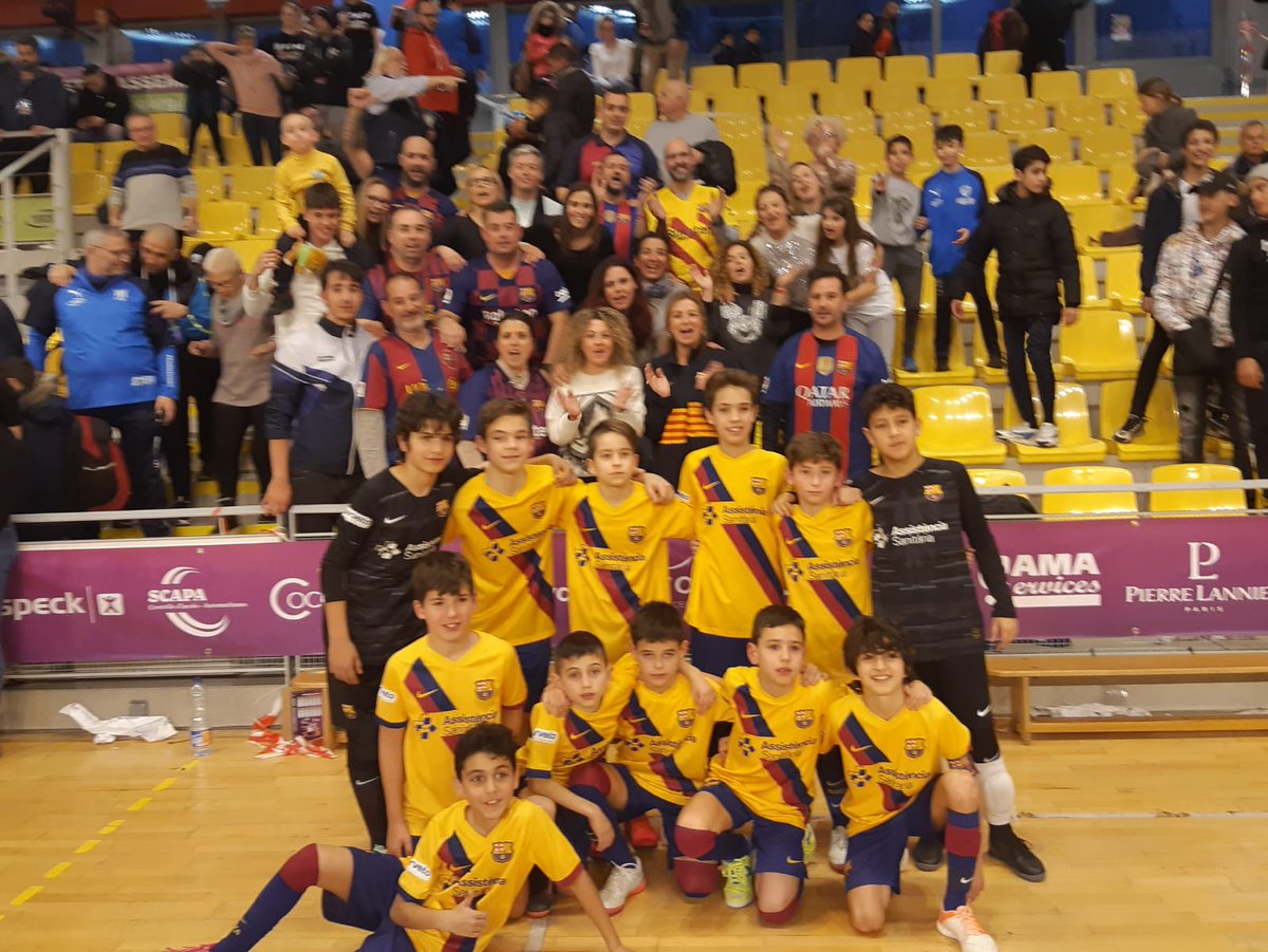 🔵🔴 L’Aleví de  <a href="/FCBfutbolsala/">Barça Futbol Sala</a> 2n Classificat
🏆 European Futsal Cup Estrasburg
👍 Molt bon torneig nois!!!
#ForçaBarça