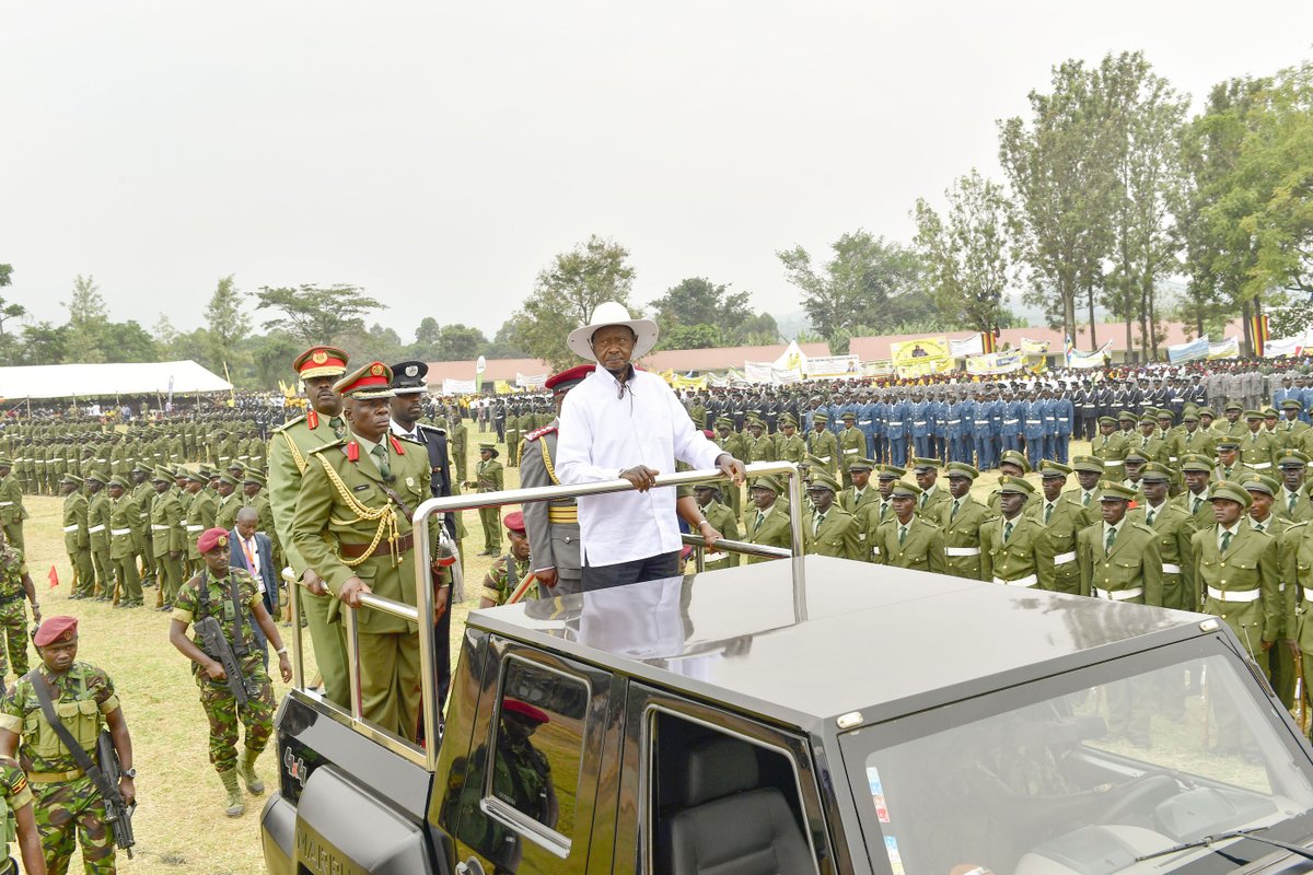 KagutaMuseveni's tweet photo. Presided over the 34th Liberation day celebrations, in Ibanda District.
I thank H.E Jakaya Mrisho Kikwete for honouring my invitation and joining us at this historic event. https://t.co/4GaRPirJxq