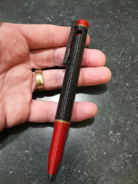 MrCarefulGamer's tweet photo. I just printed this fantastic G2 bolt-action pen by @3dprintedpens! I think the color combo looks like some superhero's but I can't quite place it...

Printed in @Proto_pasta Candy Apple Red, Empire Strikes Black, and Gold Dust.

Buy your pen files here! https://t.co/N0iDLkClgo https://t.co/gMVrYjBEQu