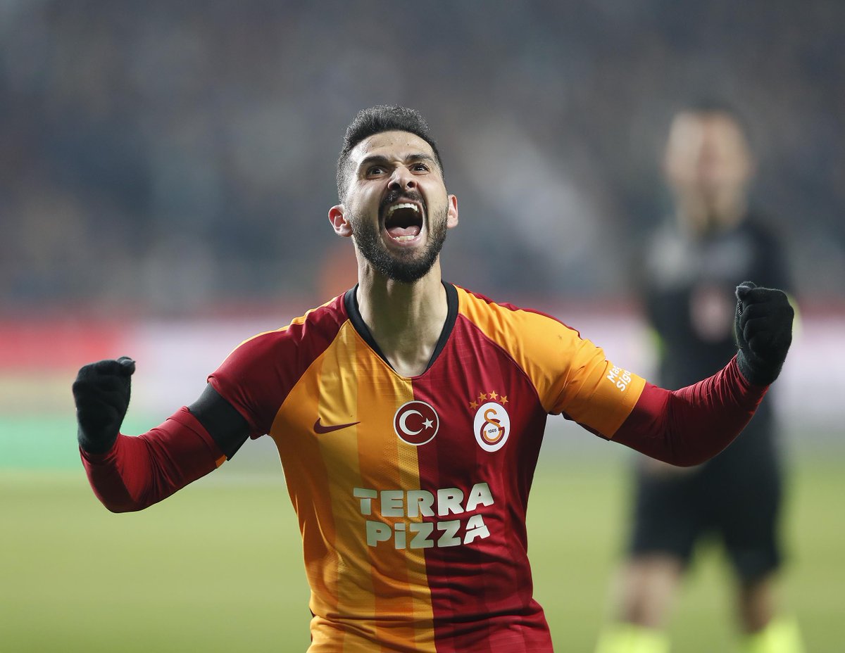 GalatasaraySK's tweet photo. CİMBOMBOM'UN ÇOCUĞU EMRE AKBABA! 💪👏

#KNYvGS https://t.co/MlncZOjrRM