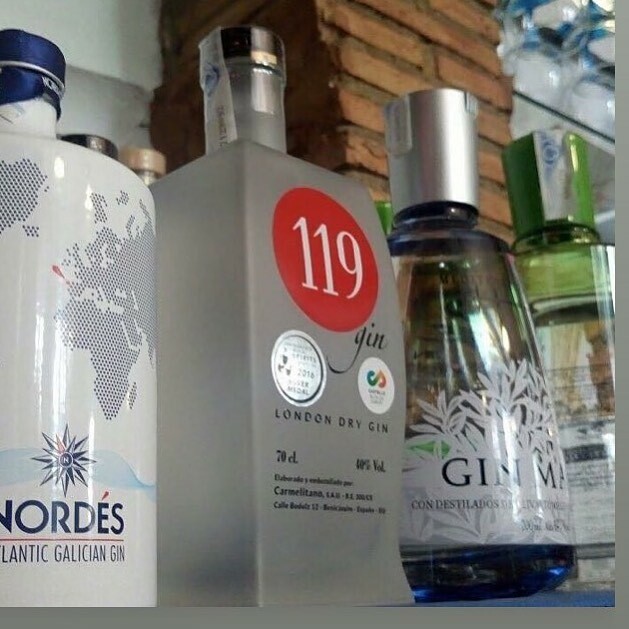 #119gin en las mejores barras. @lanticcafetertulia #londondrygin #ginpremium #domingo #gintonic #gintonictime