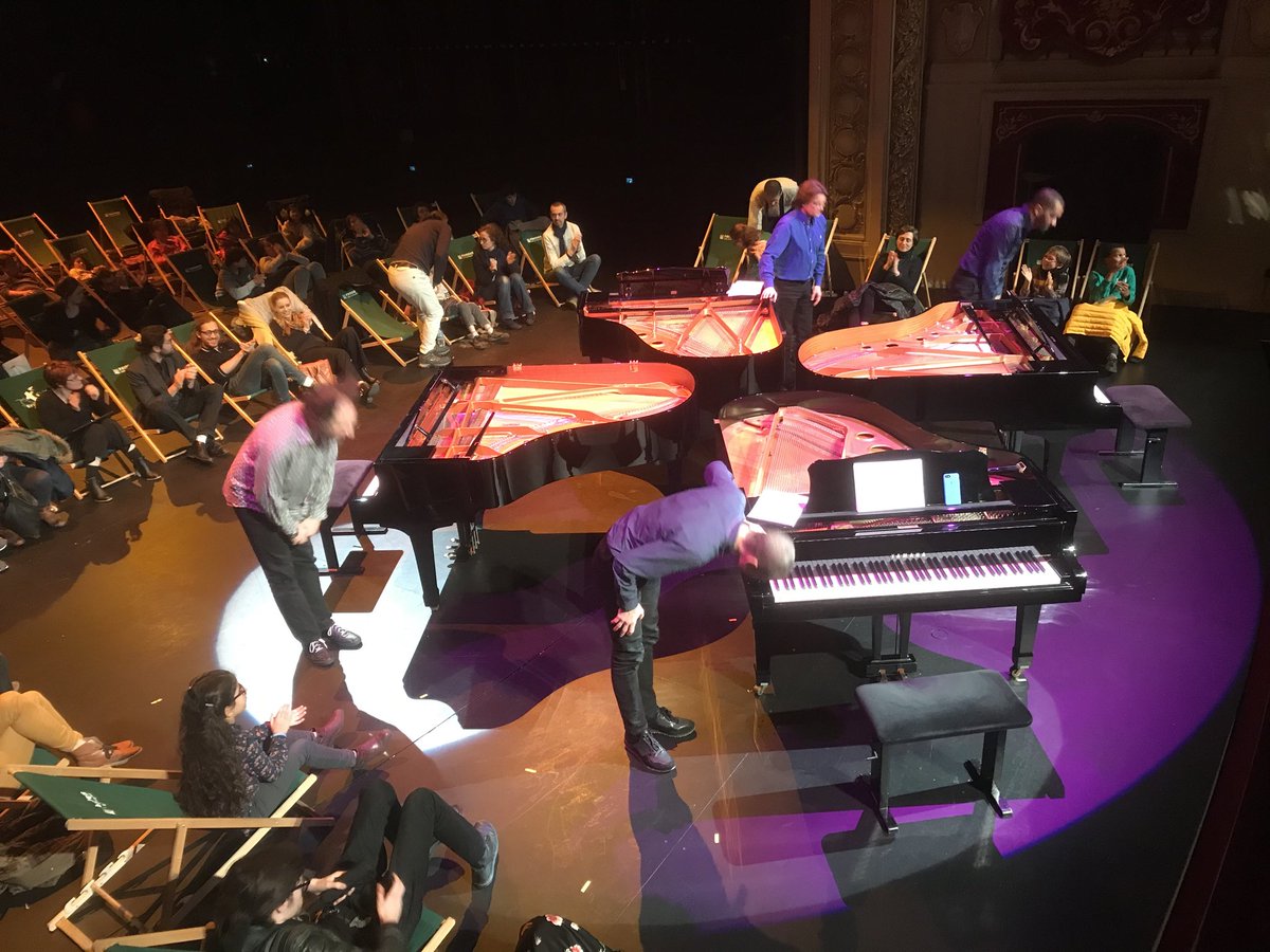 lmadelon's tweet photo. #Dimanche #opera avec le festival #AutresMesures. Une configuration originale de la scène @OperadeRennes avec 4 formidables pianistes entourés de 50 transats. Et la musique contemporaine de Julius Eastman à l’honneur. En partenariat @tombeesdelanuit https://t.co/8i26ItHaFk