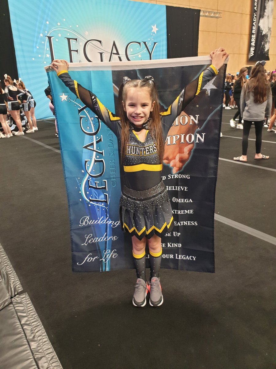 Victoria Maloney tweet media