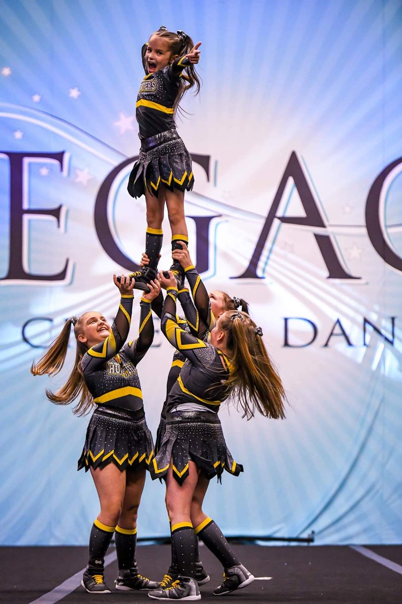 Victoria Maloney tweet media