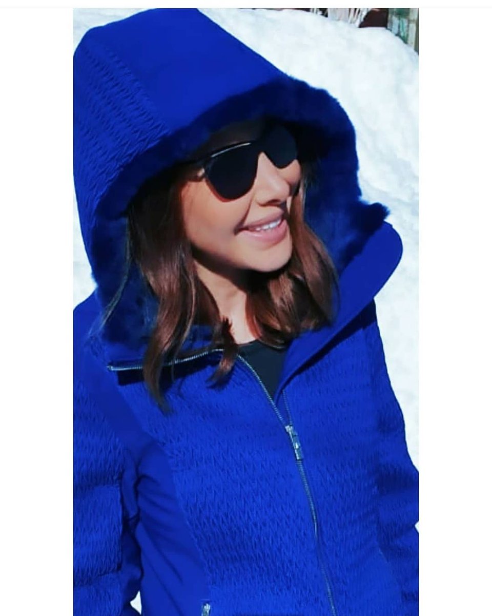 Teamnancyajram4's tweet photo. Im In love with her #Bluestyle โโ๏ธโ๐๐๐
#TeamNancy #Nancyisback #NancyAjram #Nancyajramteam4ever
@NancyAjram https://t.co/IuGTS7mGV5