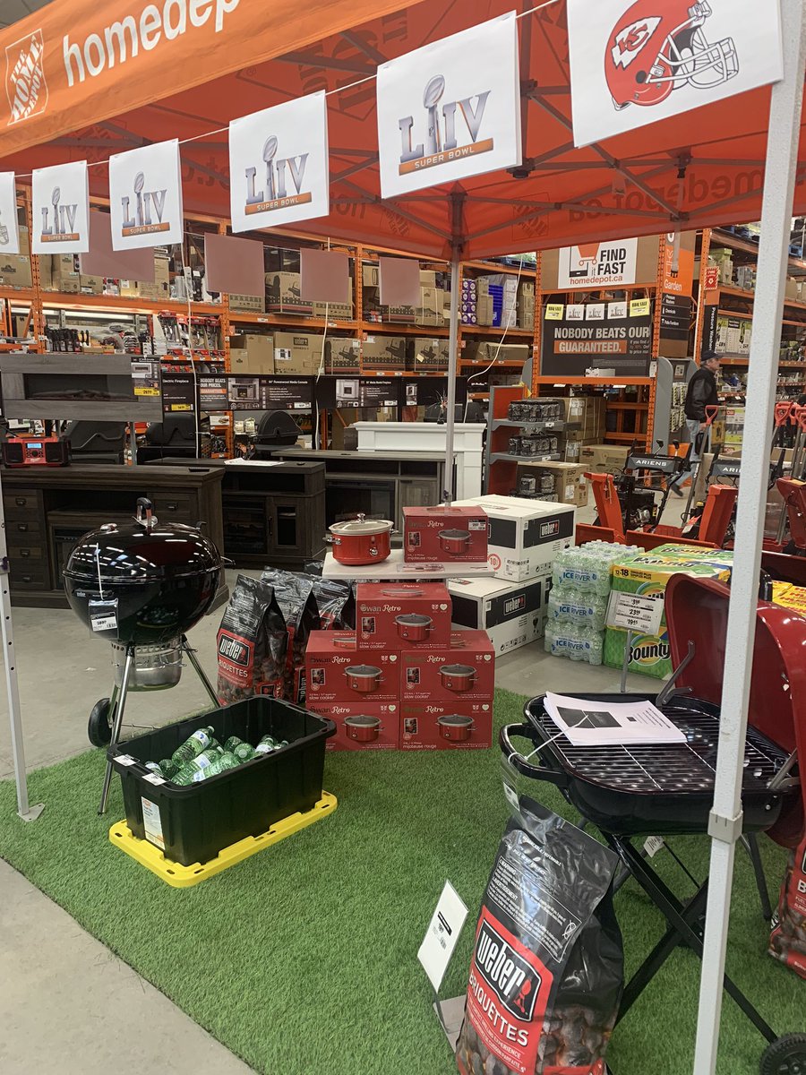 7256Hamilton's tweet photo. The countdown is on for #SuperBowlLIV at the Home Depot! 🏈 We have charcoal BBQ and clearance @Weber’s on sale as well as #swan #slowcookers for your chili cook offs! Stop by and be #tailgate ready for Sunday!

@figgyj97 @HomeDepotCanada @raygoral @MarkGettyHD @coyoteswap https://t.co/ZqeFSQGlp0
