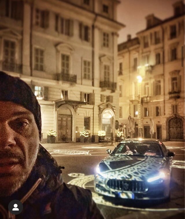 bloggerlivetour's tweet photo. La notte nasconde sempre qualche segreto, qual’è il vostro? #thebloggerlivetour #lifers #blogys #longh #marcolonghini #maserati #supercaradict #segreti #notte https://t.co/rA1ZVxzDxh