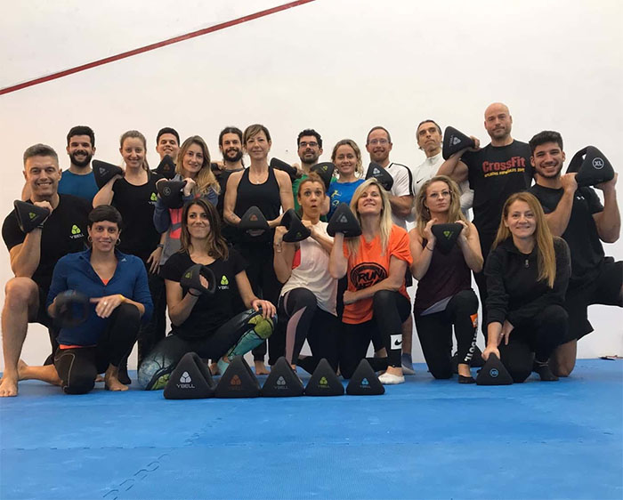 El equipo de Master Trainers de YBell en España ya ha ofrecido su primera Certificación de Entrenamiento YBell, y anuncian más, la más próxima, en Madrid <a href="/Fit4Life_ES/">Fit4Life</a> ow.ly/GyS850y3Pam