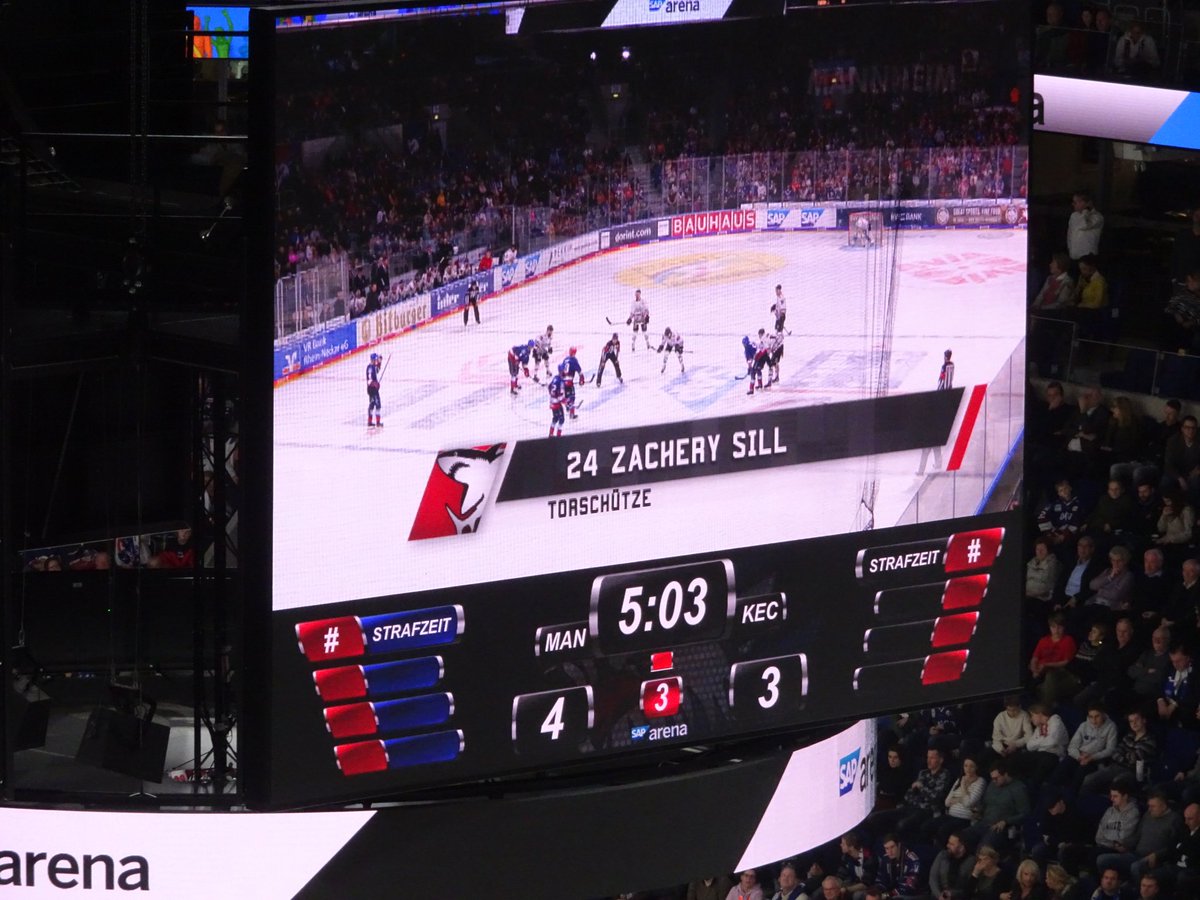 funsharks05's tweet photo. Die Niederlagserie geht weiter, Sill trifft zwar noch zum 3:4 aber sind generell zu Harmlos. Man hätte es gewinnen können, wenn man nicht das 2:2 geschenkt hätte. Was kann da eigentlich noch helfen?Die Saison wird wohl kurz, sehr gurz #adlermannheim #koelnerhaieofficial #haielive https://t.co/jluByZB7oN