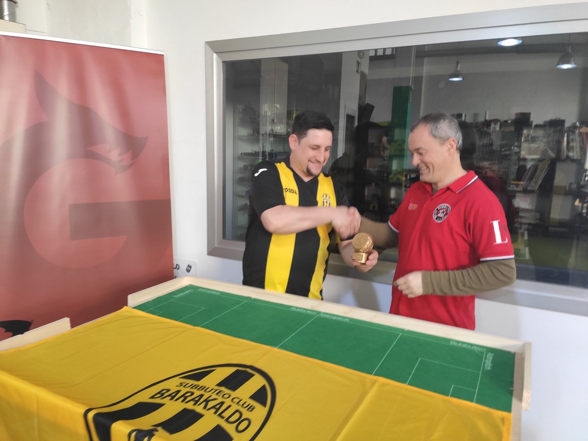 Subbuteo Club Barakaldo tweet media