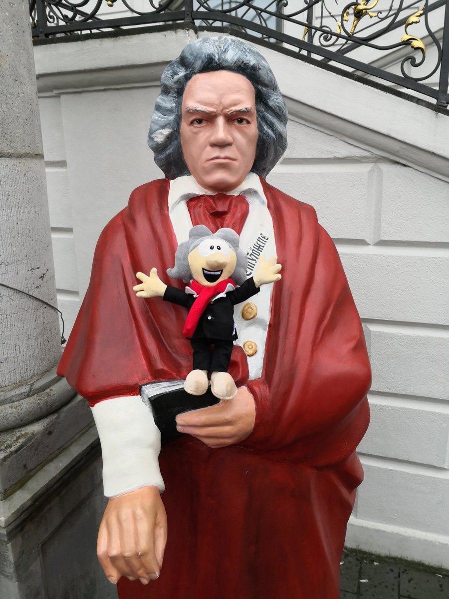 GCmB2020's tweet photo. Heute sind wir auf großer Tour mit dem Geocaching Magazin gewesen. Wird am 20.02. viel zu lesen geben. 😉
#gcmb2020 #Geocaching #Beethoven #Bonn #geocachingmagazin https://t.co/945lvBL86r