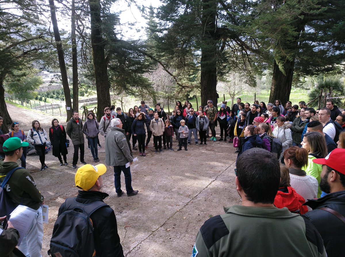 xarxaforestal's tweet photo. Educar és perseverar a transmetre valors #DiaMundialEducacionAmbiental
Jornada per a recordar-li a la societat la urgència a incorporar comportaments que ens ajudin a tenir un planeta habitable, equilibrat i just
Val la pena
Avui, Centre Forestal #Menut #Mallorca
@Edu_Ambiental https://t.co/F3WHcJHALp
