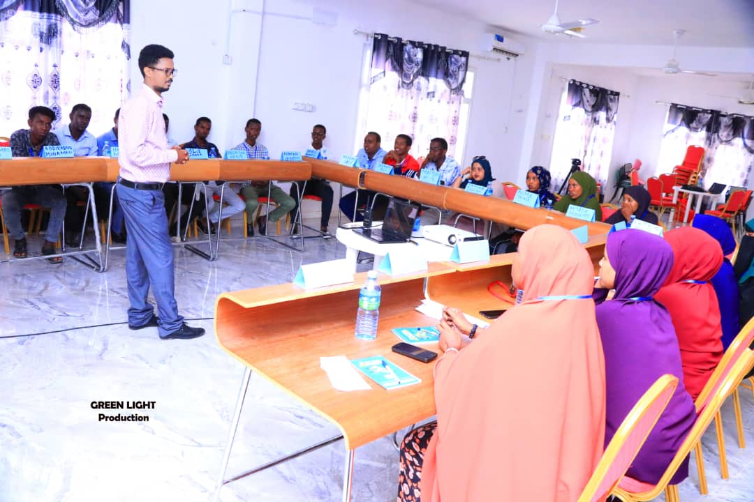 AwkeJimale's tweet photo. Very Fruitful session i had  today with Sahil Youth leadership trainers and discussed the Volunteerism and Global Citizenship which is very important for our society at current time.

Thanks Sahil Youth Forum those orginzed this wonderful training.

#YouthEmpowering https://t.co/vz84xnhBjS