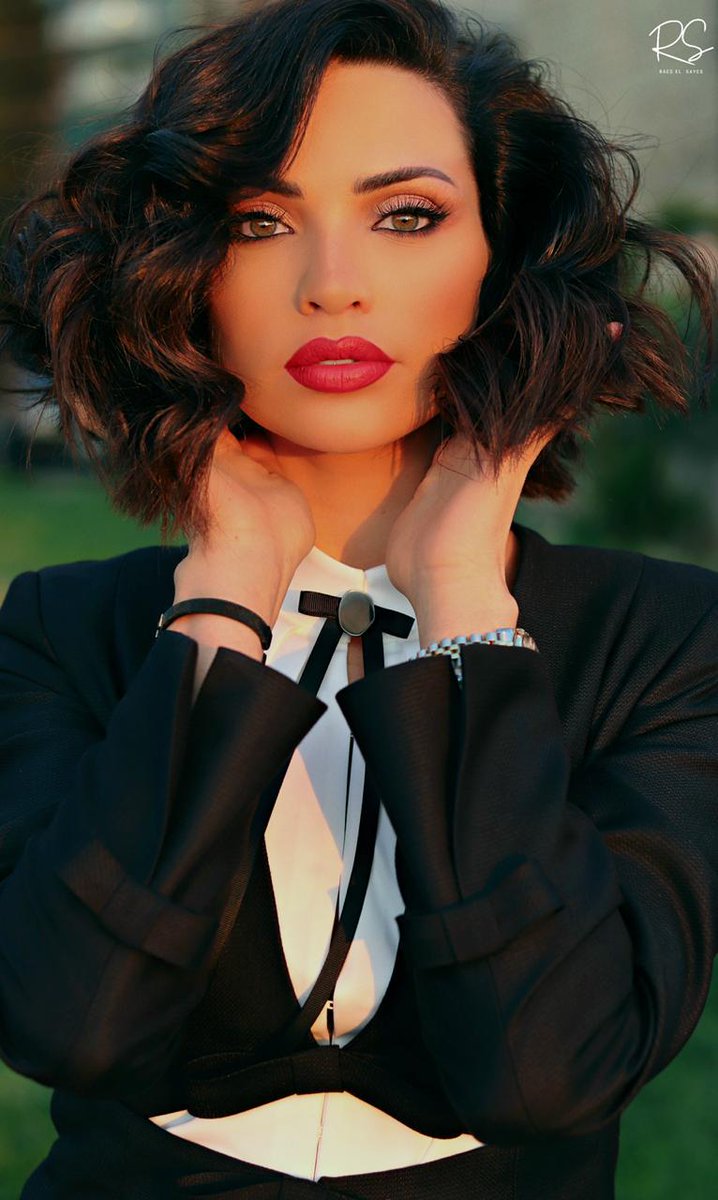 j__dalida's tweet photo. قلبي و عمري و كل شي بحياتي #داليدا_خليل https://t.co/w69tQmSHL3