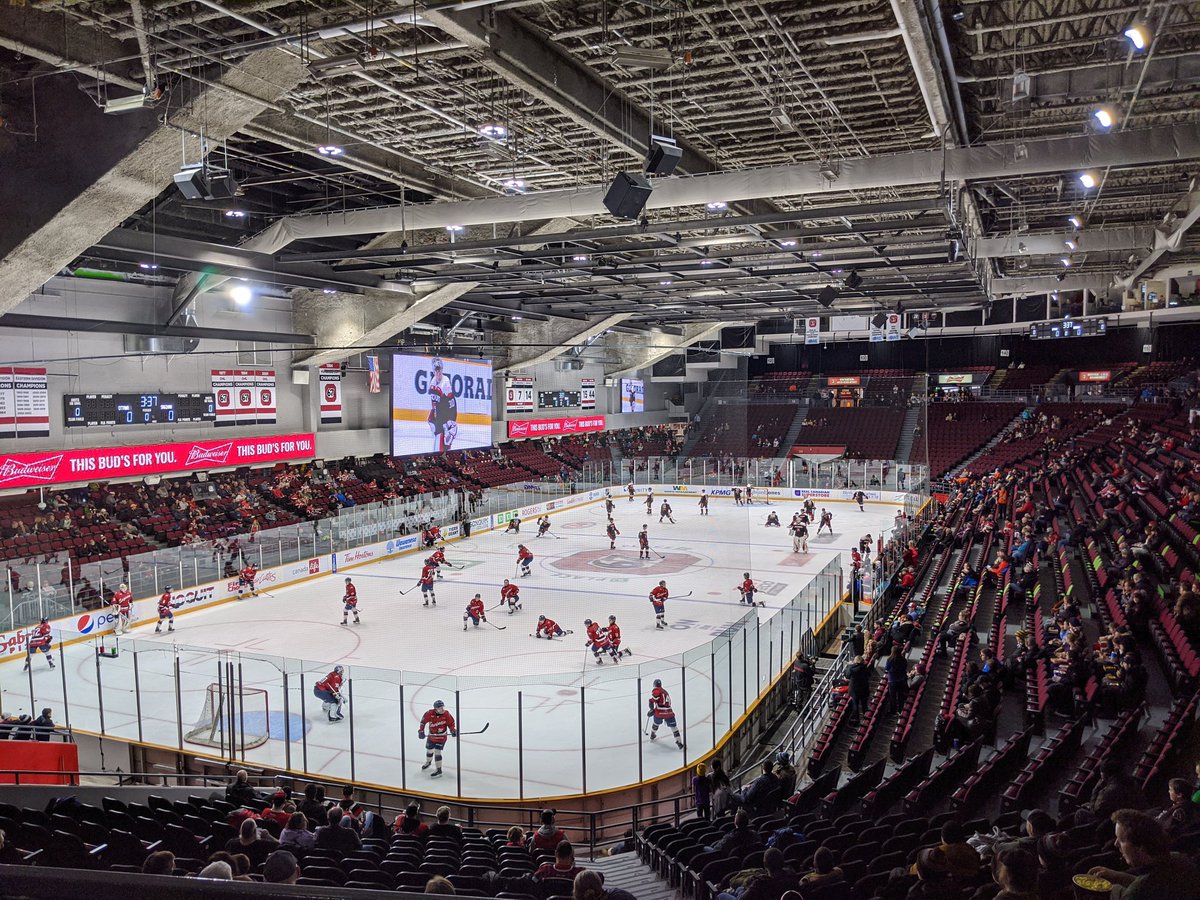 ZolnarOrTom's tweet photo. Shaping up to be a super crowd for today's game  #AllConnected &amp; @TELUS
&amp; @Ottawa67sHockey
#NoQuit #67s https://t.co/x5Odfjfetl