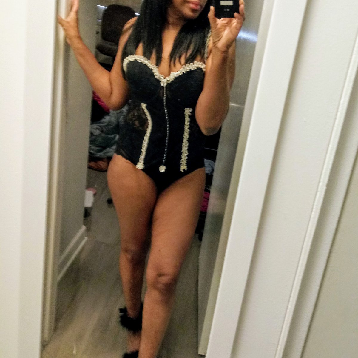 BaddMistress's tweet photo. Who wants to be trampled on today? #dcdominatrix #dcbdsm #dcfendom #femdom #findom #dcspanking #dcmistress #goddess #dcdomination https://t.co/IwMM7p153R