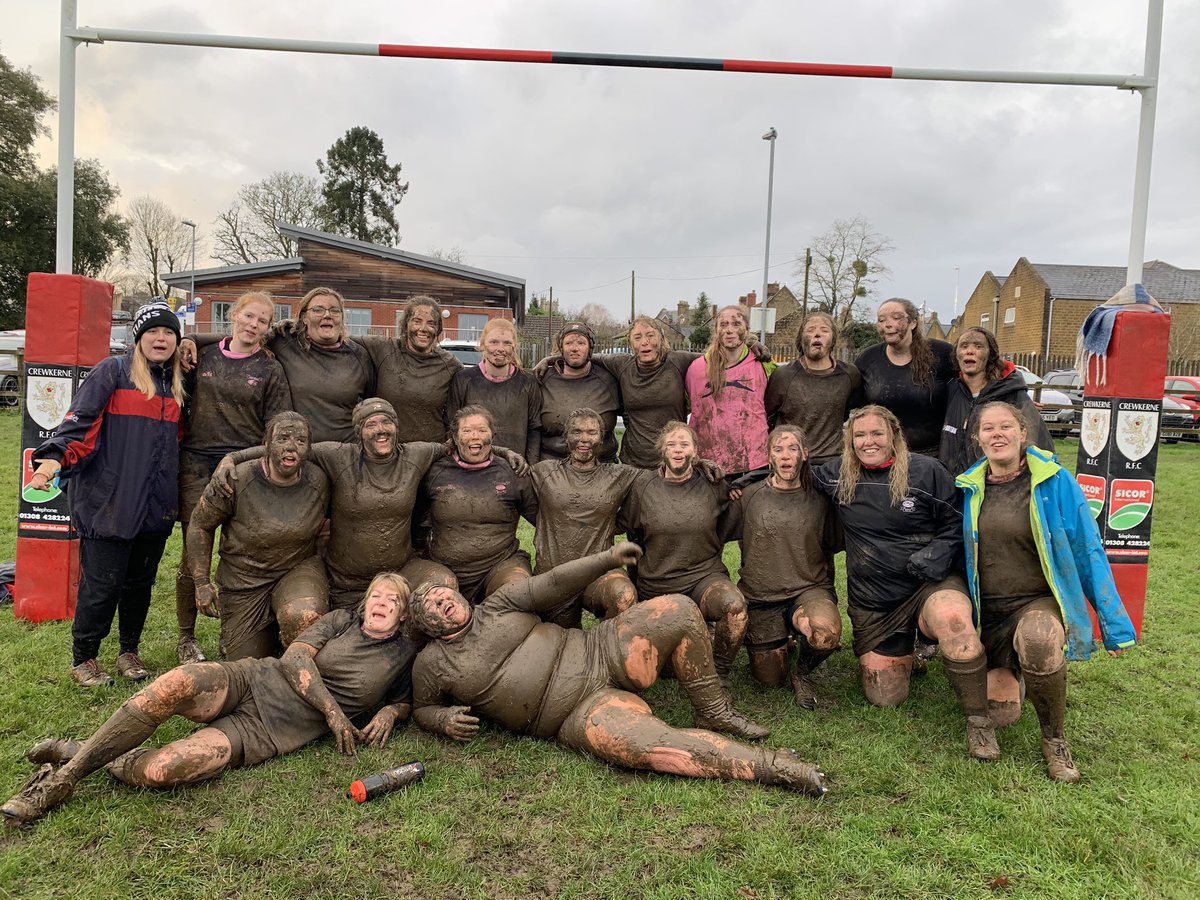 smurfettesteph's tweet photo. @GRFUrugby #Muddest @Aretians https://t.co/ILz0c1wae1