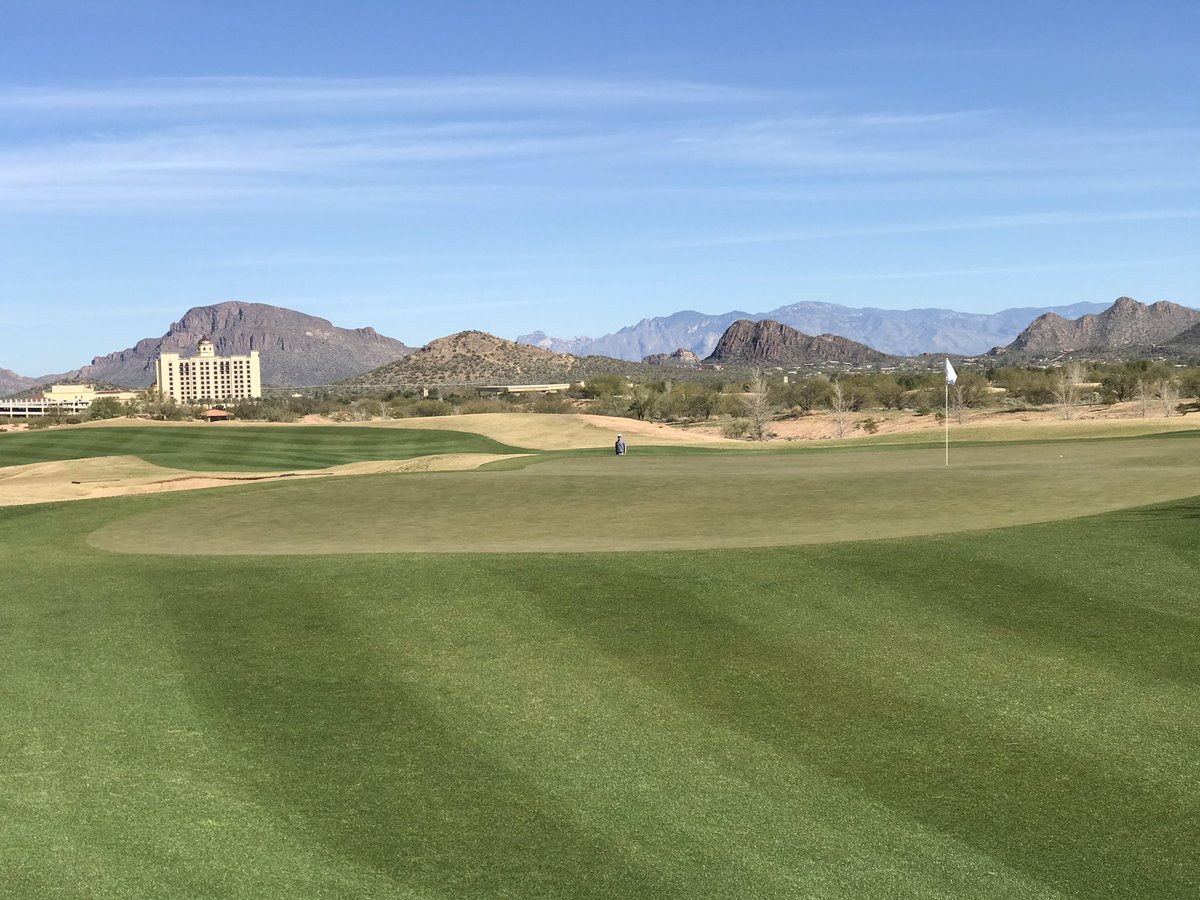 WFL_Jill's tweet image. .@ArizonaMGolf starting the season off with some beautiful weather!!  #WelcomeToTucson