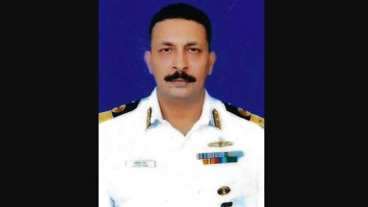 #IndianNavy Commodore #JyotinRaina awarded Nao Sena Medal for response after #Pulwamaattack
bit.ly/2DlkOMD
#WeRIndia