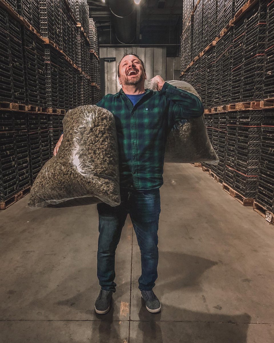 goldenseedca's tweet photo. Comedian, founder of @adv3nturegear, and television host of #ThreeSheets and #DrinkingMadeEasy fame @zanelamprey is Goldenseed. Are you? 

Join our rapidly growing cannabis community today.
https://t.co/UPlNxMKnKa https://t.co/ZDXcvh8WNI