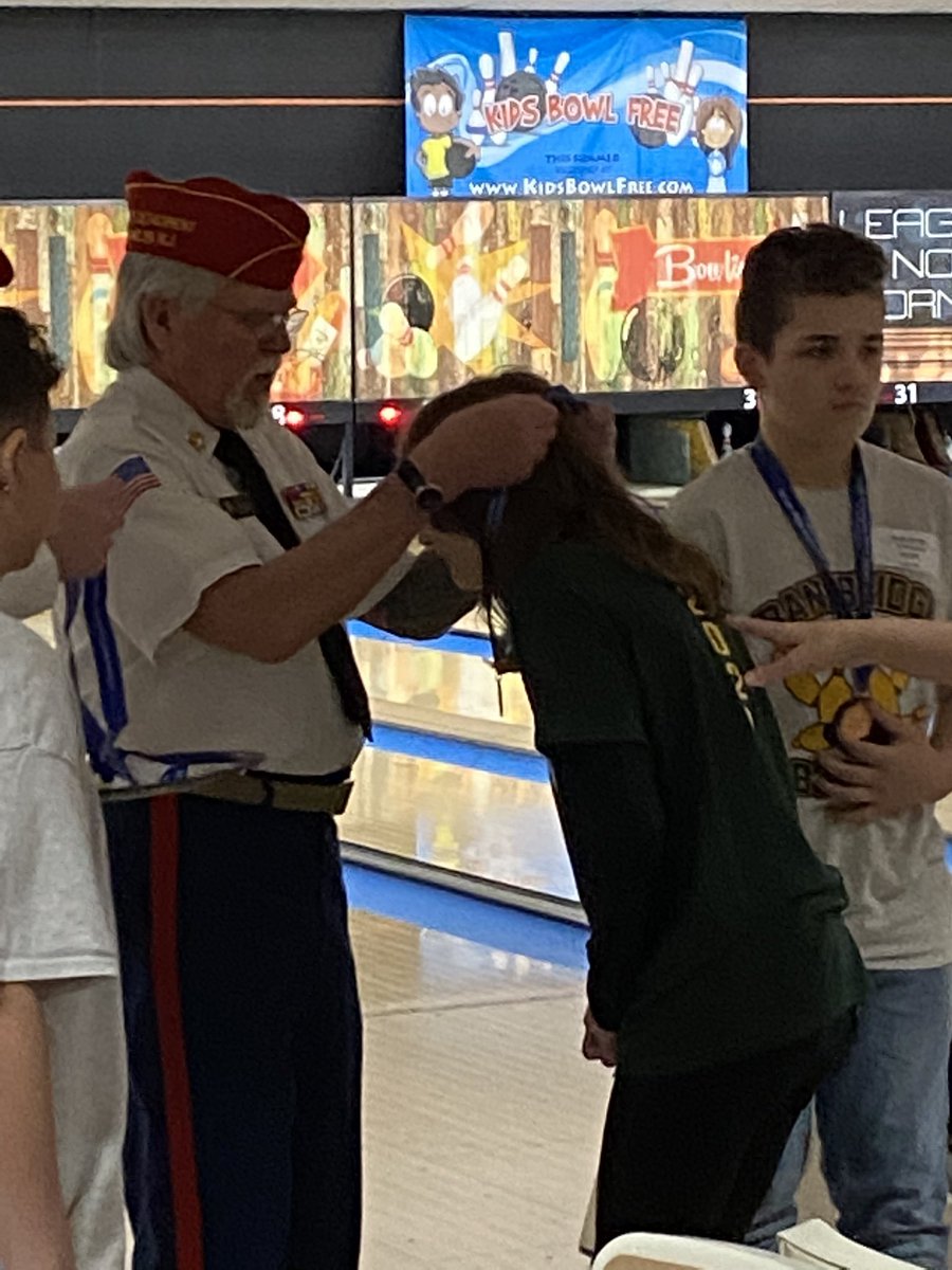 HornbacksView's tweet image. Great start for our bowling team!! Lily got 2nd place!!