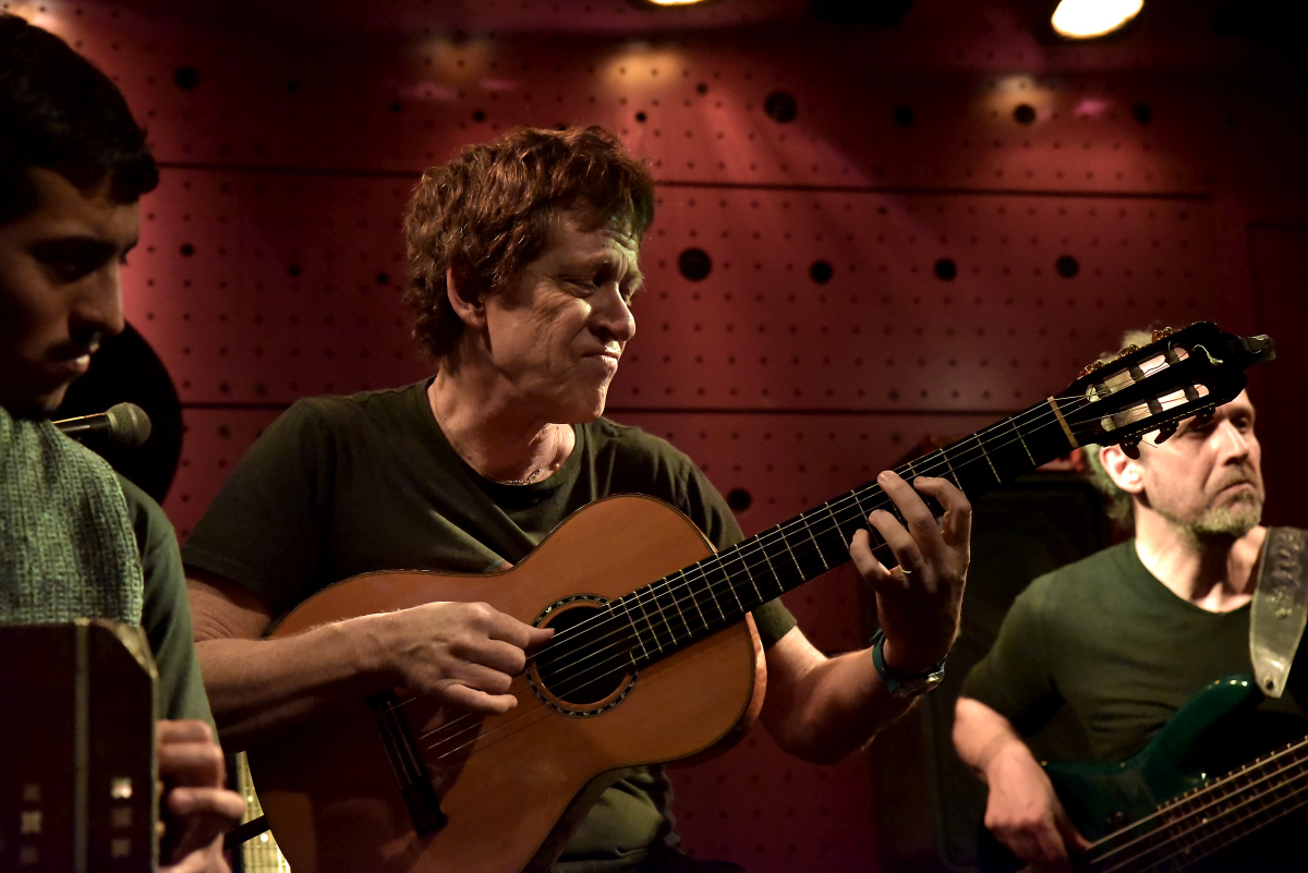 musicwebcz's tweet photo. #DominicMiller #DominicMillerGroup #JazzDock #Absinthe

https://t.co/LcwuoopeW4 https://t.co/TFEutI8gMh