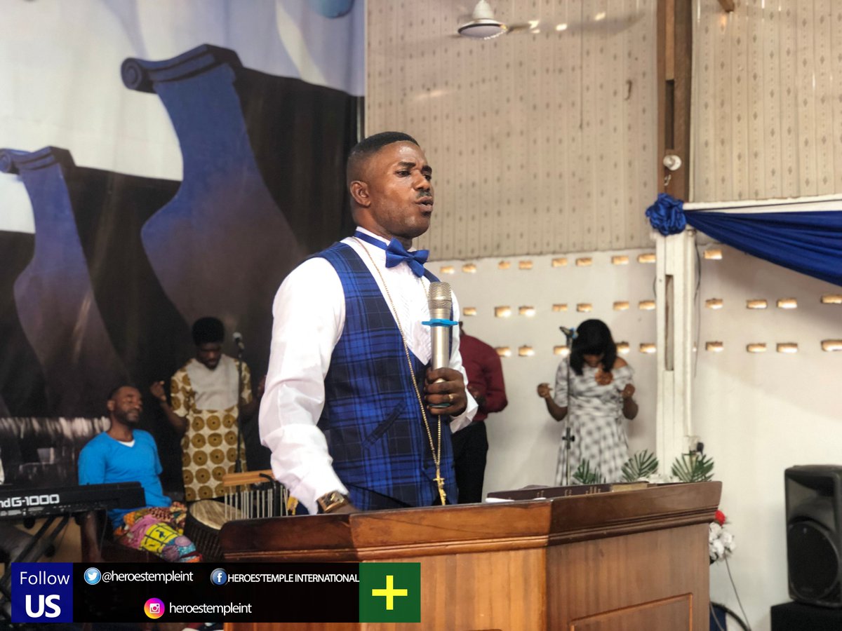 heroestempleint's tweet photo. Sunday Service 26/01/20
#peace #grace #SameJesus #message #greatword #bibleverse #picoftheday #scripture #amen #SundayBrunch #SundayThoughts #winter #believe #cathedral #glory #hope #cleansed #photo #family #like #instagram  #history #praise #OurYearOfDivineOrder https://t.co/SRNTeHU91H