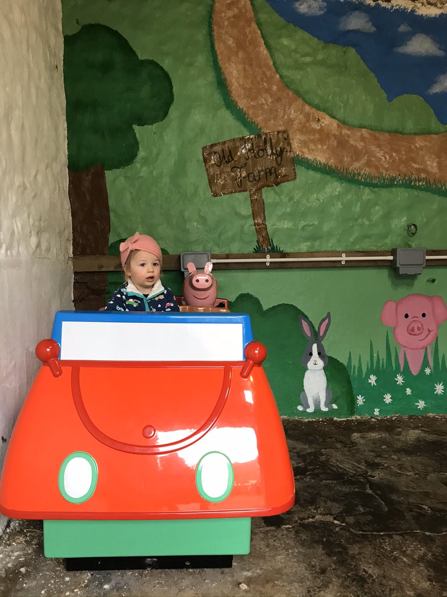 BeebeeBolton's tweet photo. Fun afternoon spent @OldHollyFarm.  What do farmers do when they have a few hours off.. visit another farm of course!!Great food and the children loved it💚 #playbarn #restaurant #localfood #backbritishfarming 🙌🙌 https://t.co/9AAQ8ONpr7