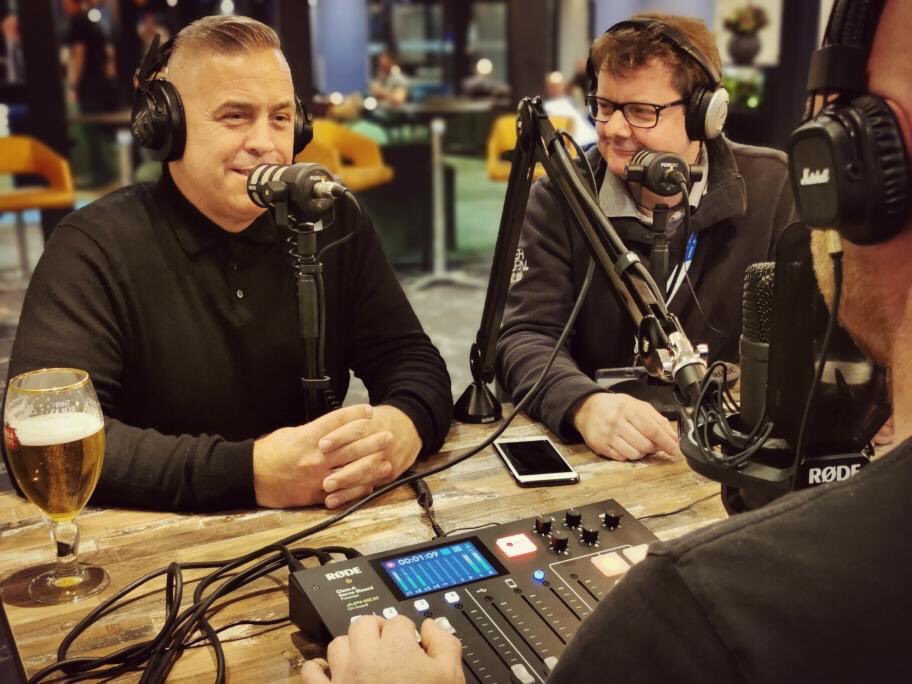 RossGrievePhoto's tweet photo. I been on the road recording some podcasts for @TalkingShotPod and a few people have asked about my setup. So here it is as recorded at @TheSocieties in London. I use a Rødecaster Pro, with Røde Podmics and a Røde NT1. There you go, it’s simple and easy, and portable. #podcast https://t.co/kN3h4cbXiV