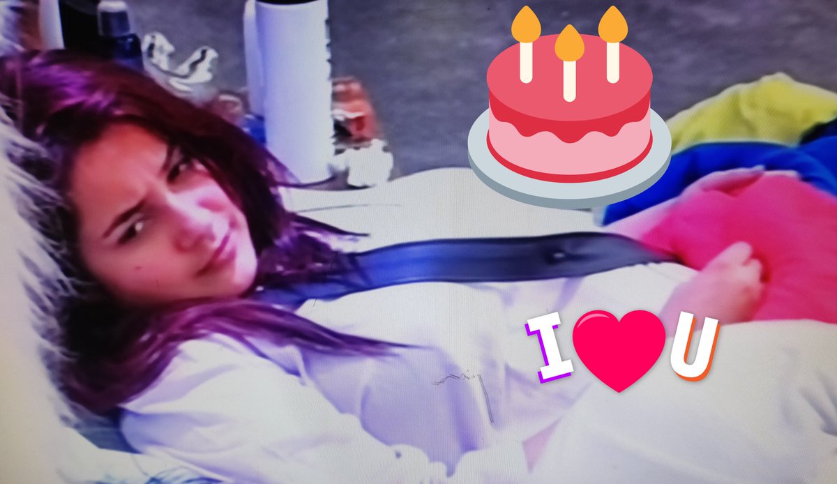 ApnaMrs's tweet photo. Happy Birthday cute girl 🎂#sanagill.#ShehnaazGilll .#PunjabDsherni https://t.co/yeZUo7y4wu