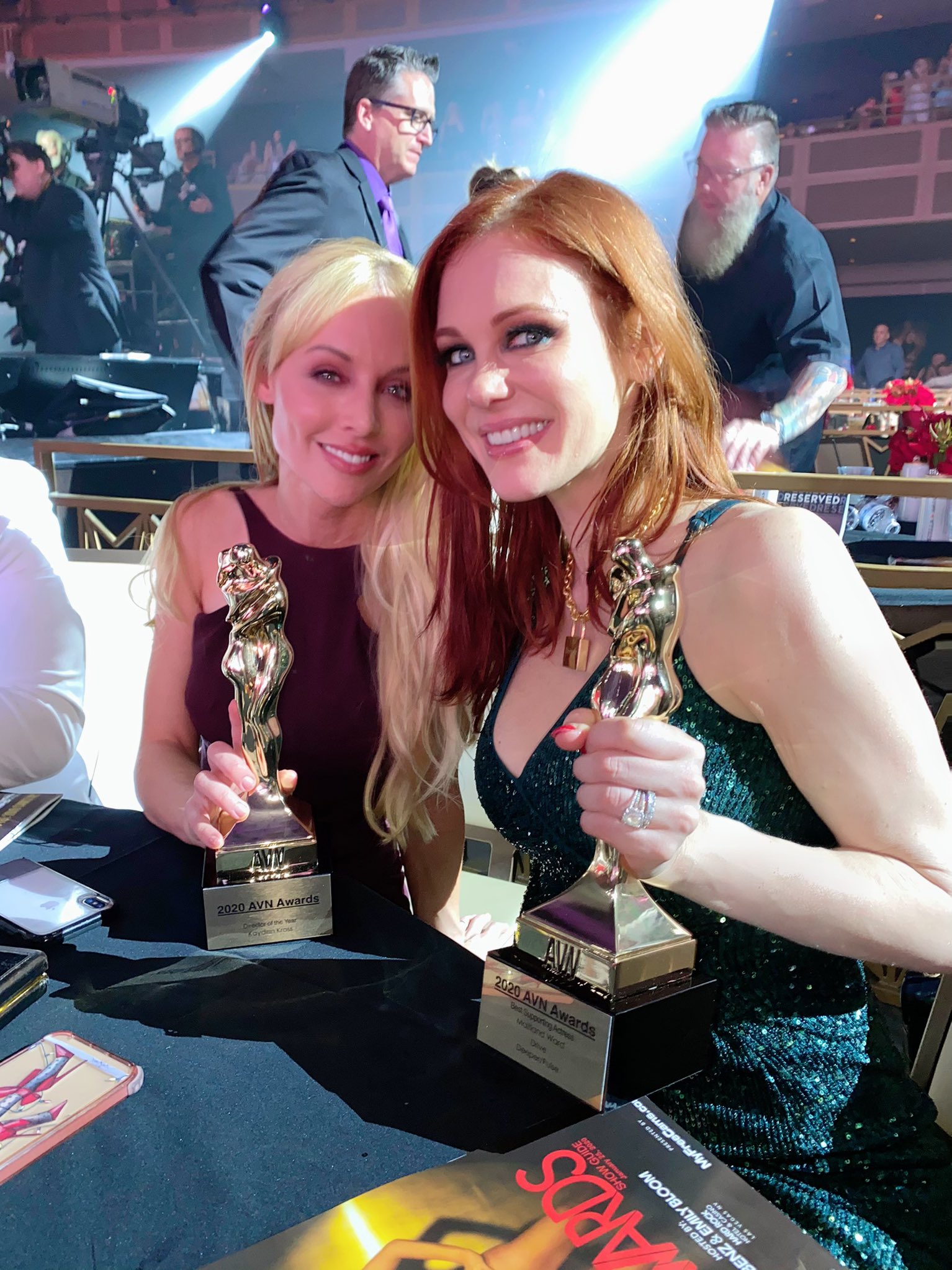 EPOxVZHVAAAGkIj?format=jpg&name=large