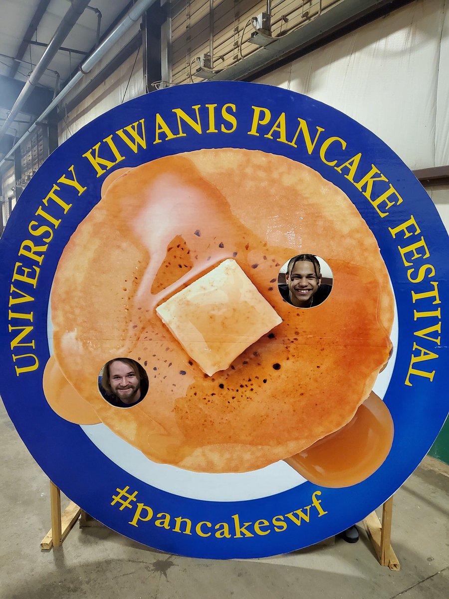 Falls Town Flyers at yesterday’s pancake festival 🍴🥞