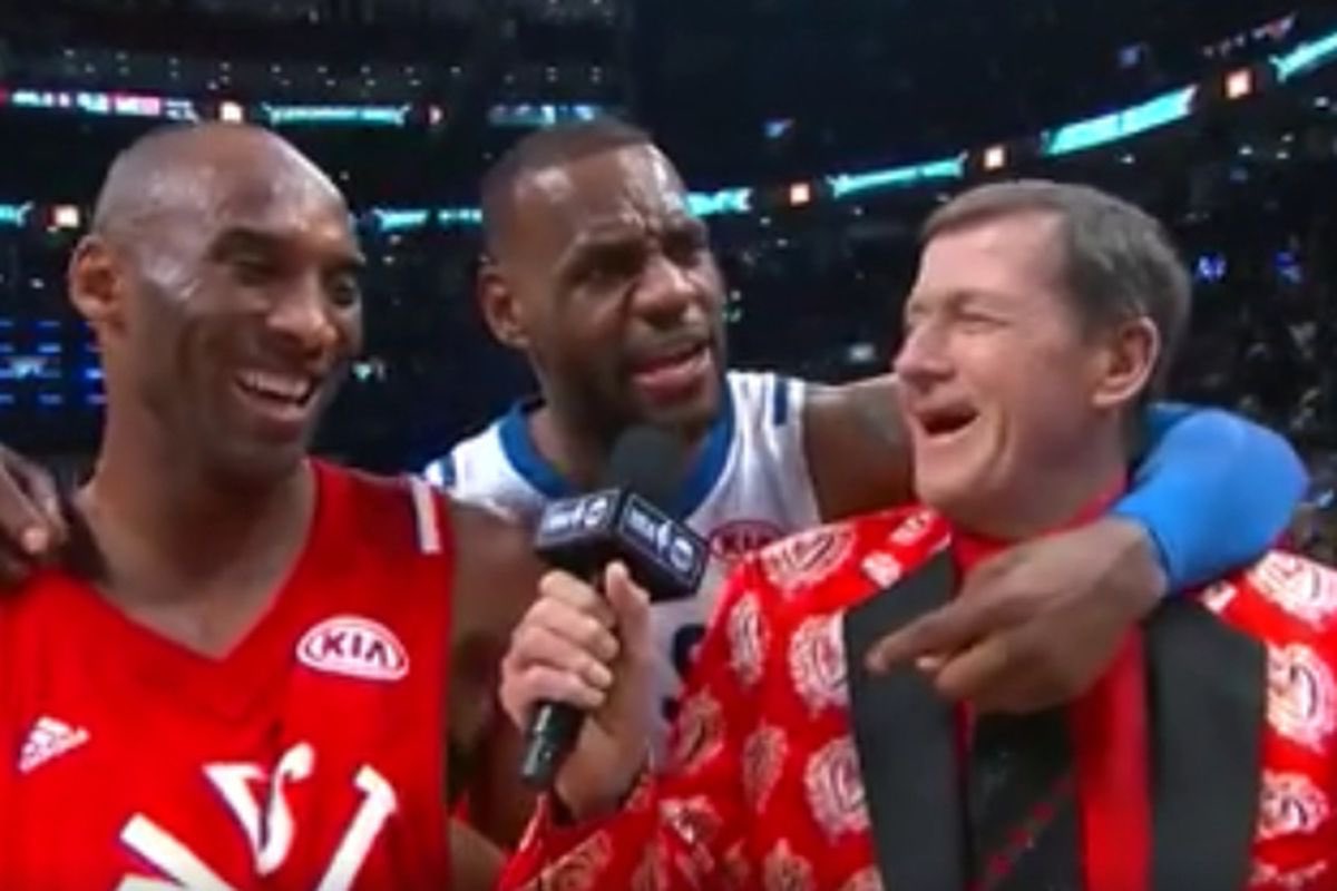 ScoopB's tweet image. Last night LeBron James discussed Kobe Bryant’s impact and their last all star game game together in 2016. 

James mentioned Kobe’s post game interview with the late Craig Sager when James playfully interjected. Four years later, James is the only one left in that moment.