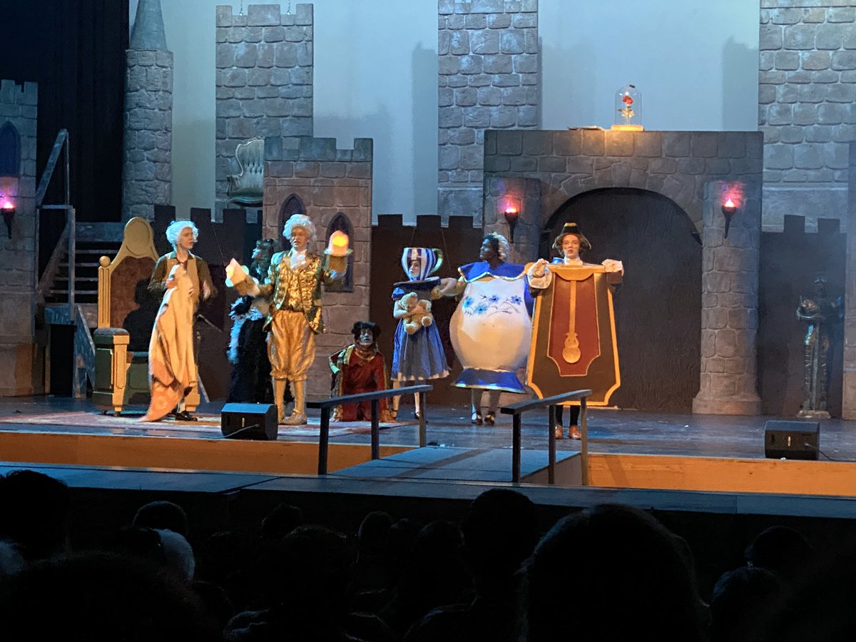 readingcrocker's tweet photo. The MHS performance of “Beauty and the Beast” was unbelievable! What an amazing cast and crew! I enjoyed my seat mates as well.... two precious colleagues and the grandkids! #misdproud https://t.co/rIR5UXqJQH